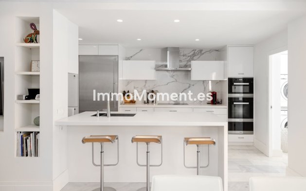 Resale - Apartment - Marbella - Marbella Centro
