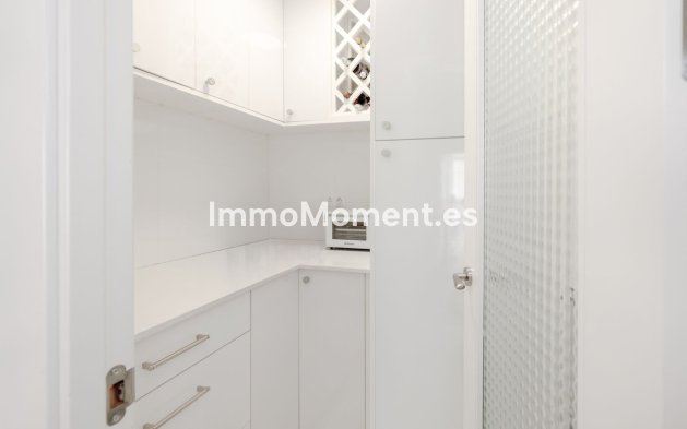 Resale - Apartment - Marbella - Marbella Centro
