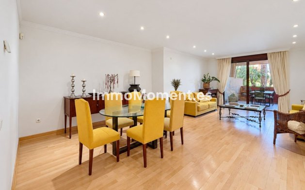 Bestaande woning - Appartement - Estepona  - Estepona Centro