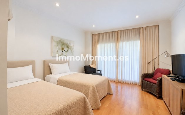 Bestaande woning - Appartement - Estepona  - Estepona Centro