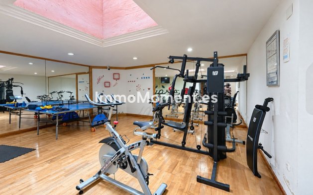 Bestaande woning - Appartement - Estepona  - Estepona Centro