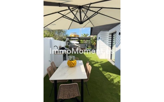 Resale - Detached villa - Benalmadena - Arroyo de la Miel