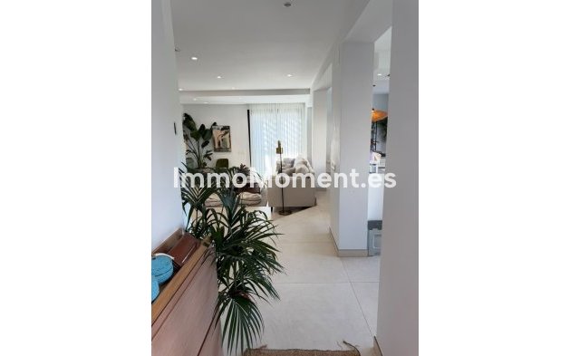Resale - Detached villa - Benalmadena - Arroyo de la Miel