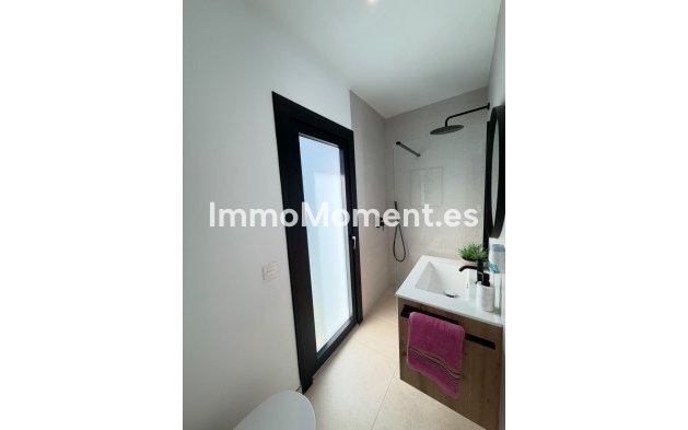 Resale - Detached villa - Benalmadena - Arroyo de la Miel