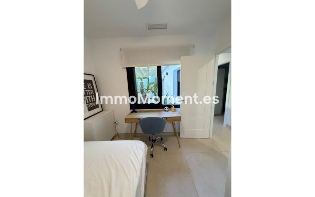 Resale - Detached villa - Benalmadena - Arroyo de la Miel