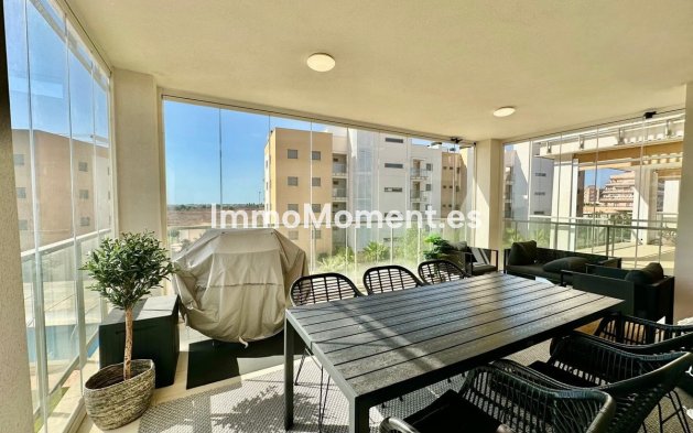 Resale - Apartment - Orihuela Costa - Los Dolses