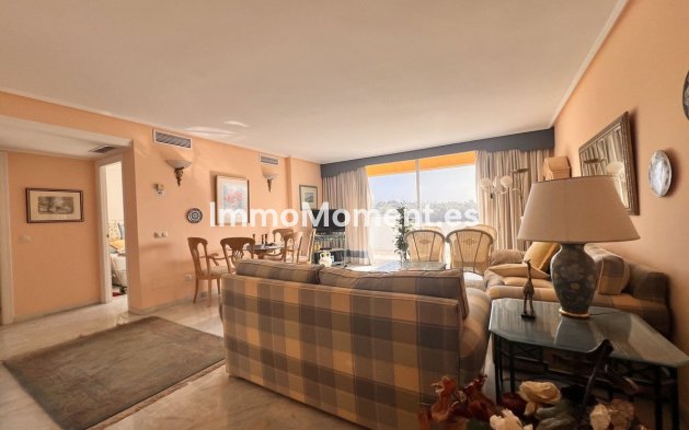 Revente - Appartement - Estepona  - Bel Air