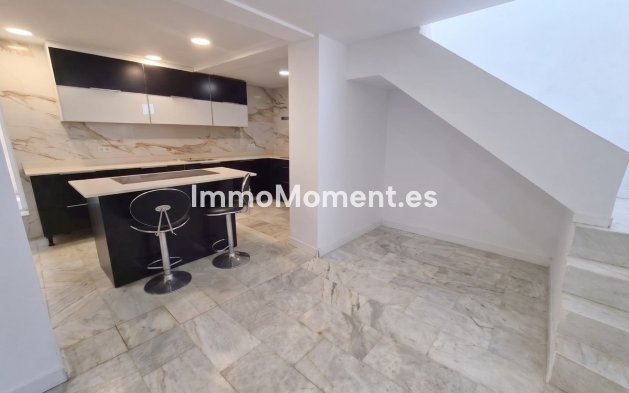 Reventa - Villa independiente - Benalmadena - Benalmadena Centro