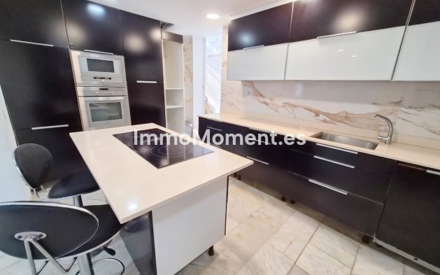 Reventa - Villa independiente - Benalmadena - Benalmadena Centro
