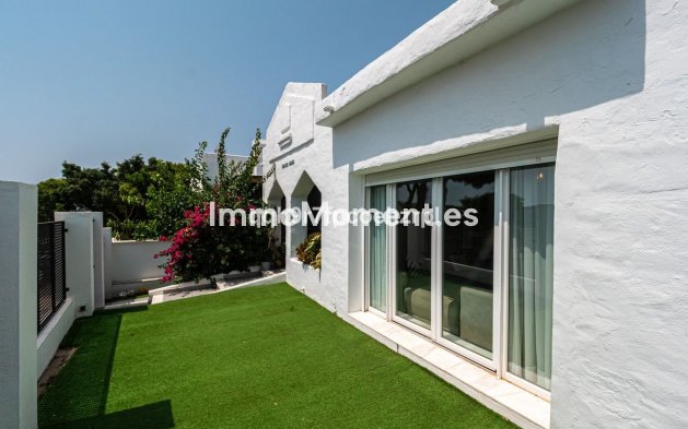 Wiederverkauf - Freistehende Villa - Marbella - Reserva de Marbella