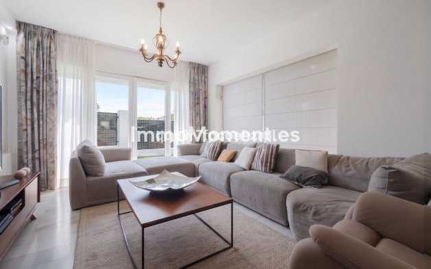 Wiederverkauf - Freistehende Villa - Marbella - Reserva de Marbella