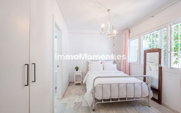 Wiederverkauf - Freistehende Villa - Marbella - Reserva de Marbella