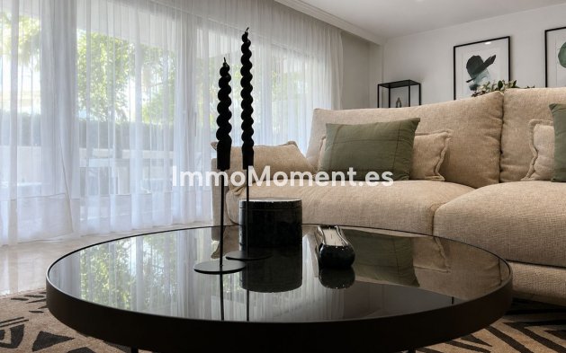 Bestaande woning - Rijtjeshuis - Estepona  - Estepona Centro