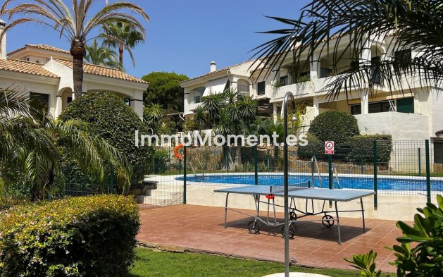 Bestaande woning - Rijtjeshuis - Estepona  - Estepona Centro