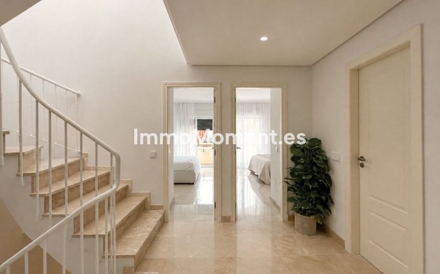 Bestaande woning - Rijtjeshuis - Estepona  - Estepona Centro