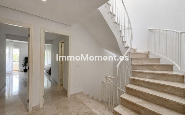 Bestaande woning - Rijtjeshuis - Estepona  - Estepona Centro
