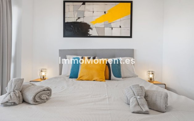 Resale - Apartment - Estepona - Estepona Centro