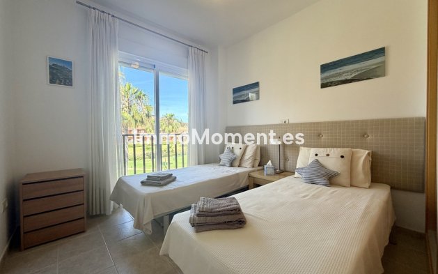 Resale - Apartment - Casares - Casares Centro