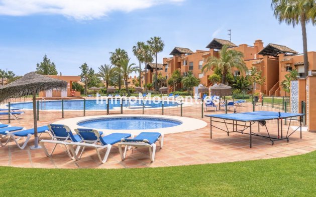Resale - Apartment - Casares - Casares Centro