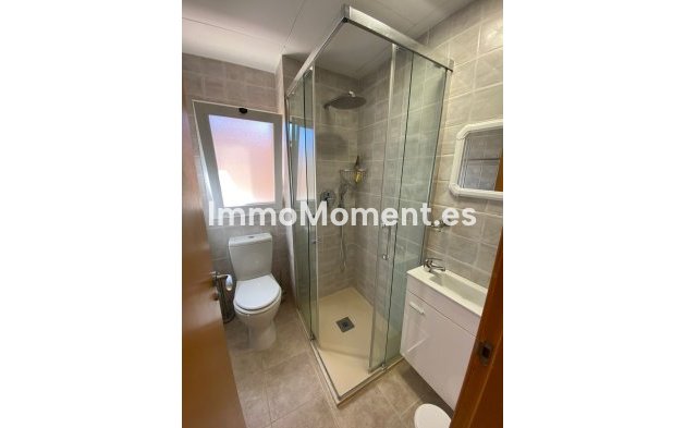 Resale - Apartment - Casares - Casares Centro