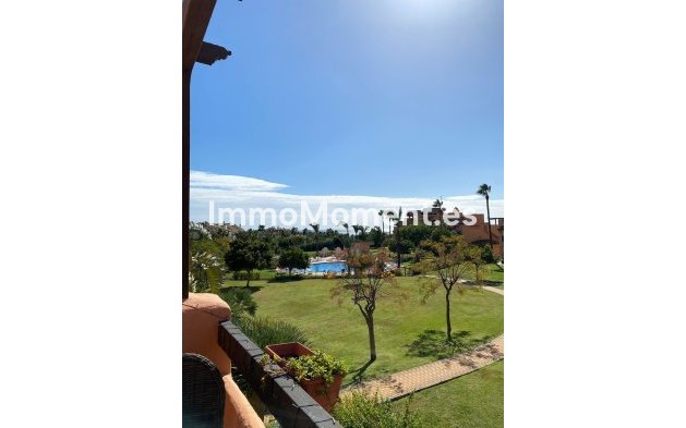 Resale - Apartment - Casares - Casares Centro