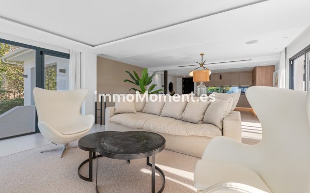 Resale - Detached villa - Marbella - Nueva Andalucía