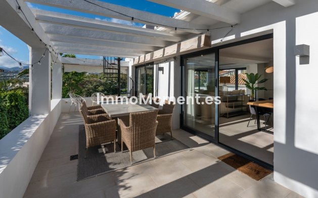 Resale - Detached villa - Marbella - Nueva Andalucía