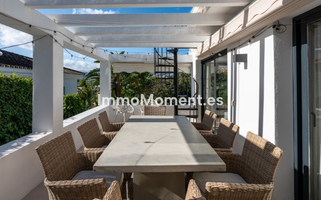 Resale - Detached villa - Marbella - Nueva Andalucía