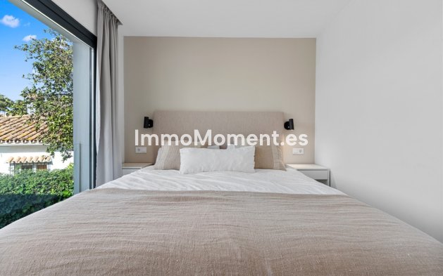 Resale - Detached villa - Marbella - Nueva Andalucía
