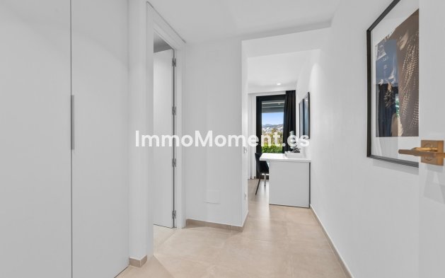 Resale - Detached villa - Marbella - Nueva Andalucía