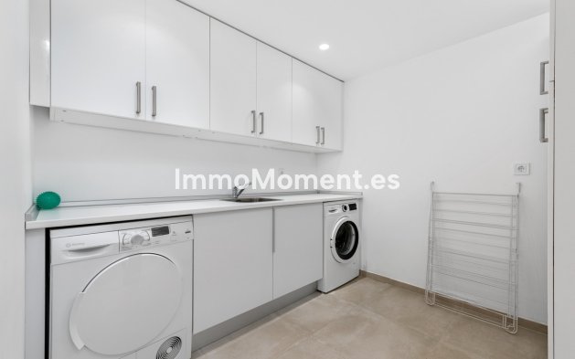 Resale - Detached villa - Marbella - Nueva Andalucía