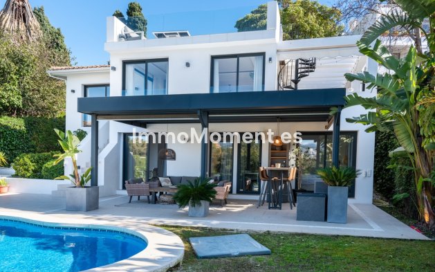 Resale - Detached villa - Marbella - Nueva Andalucía