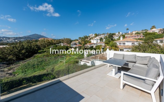 Resale - Detached villa - Marbella - Nueva Andalucía