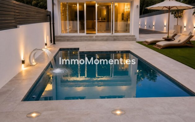 Wiederverkauf - Freistehende Villa - Marbella - Marbella Centro