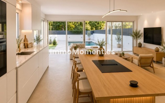 Wiederverkauf - Freistehende Villa - Marbella - Marbella Centro