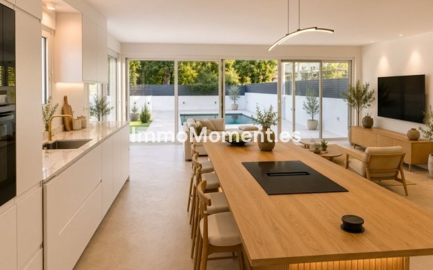 Wiederverkauf - Freistehende Villa - Marbella - Marbella Centro