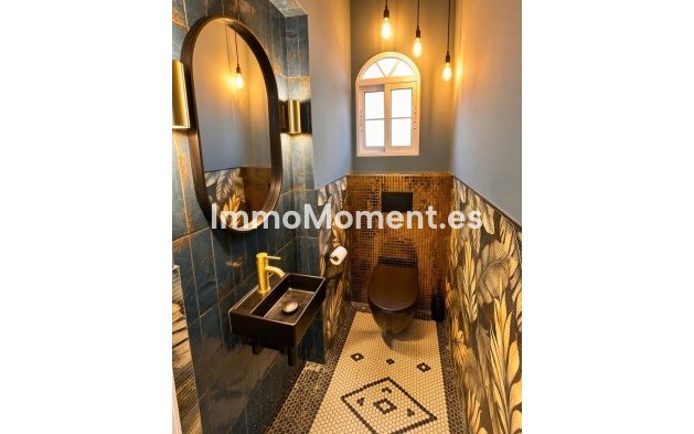 Wiederverkauf - Freistehende Villa - Marbella - Marbella Centro