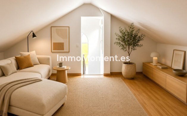 Wiederverkauf - Freistehende Villa - Marbella - Marbella Centro