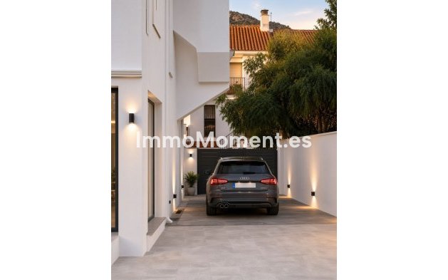 Wiederverkauf - Freistehende Villa - Marbella - Marbella Centro