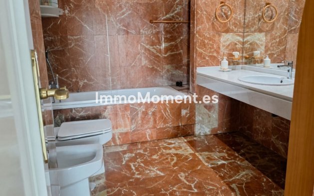 Bestaande woning - Appartement - Estepona  - Estepona Centro
