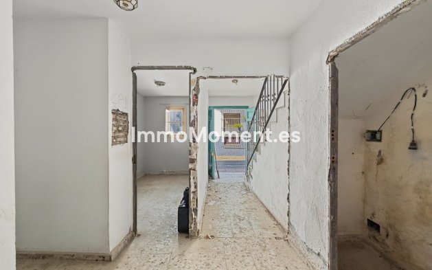 Bestaande woning - Vrijstaande villa - Estepona  - Estepona Centro