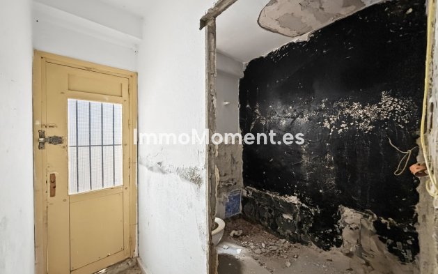 Bestaande woning - Vrijstaande villa - Estepona  - Estepona Centro