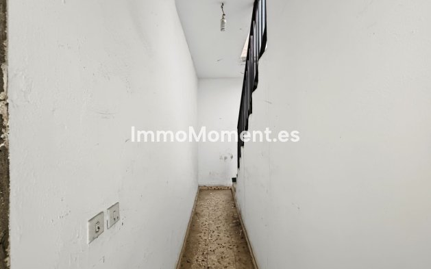 Bestaande woning - Vrijstaande villa - Estepona  - Estepona Centro