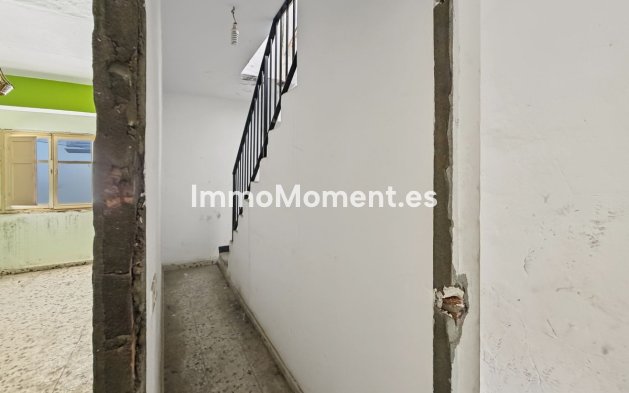 Bestaande woning - Vrijstaande villa - Estepona  - Estepona Centro