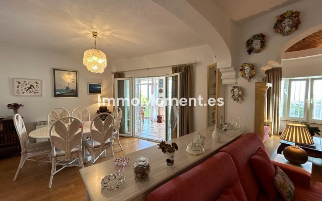 Resale - Detached villa - Benalmadena - Benalmadena Centro