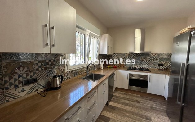 Resale - Detached villa - Benalmadena - Benalmadena Centro