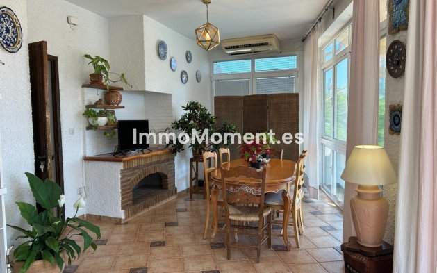 Resale - Detached villa - Benalmadena - Benalmadena Centro