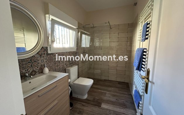 Resale - Detached villa - Benalmadena - Benalmadena Centro