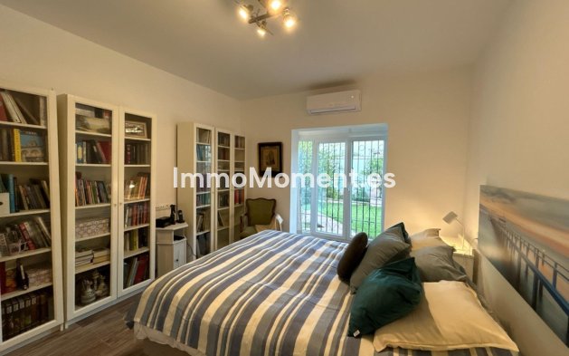 Resale - Detached villa - Benalmadena - Benalmadena Centro