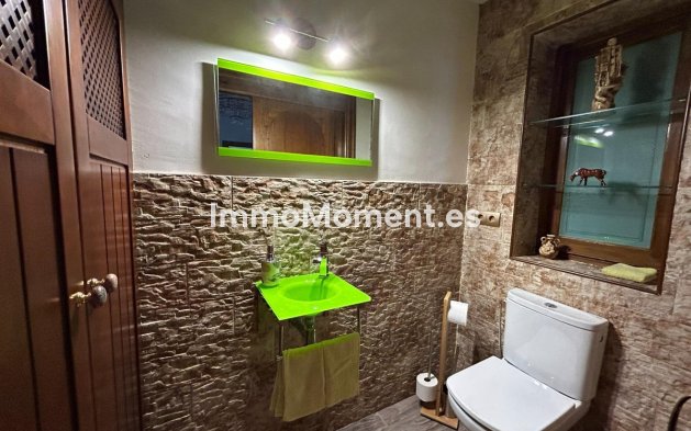 Resale - Detached villa - Benalmadena - Benalmadena Centro